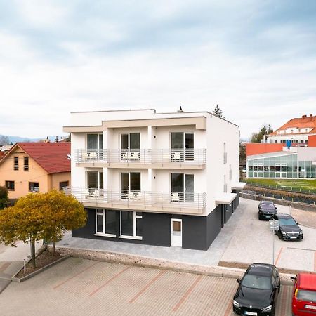 Ubytovanie Biely Dom Turcianske Teplice Luaran gambar